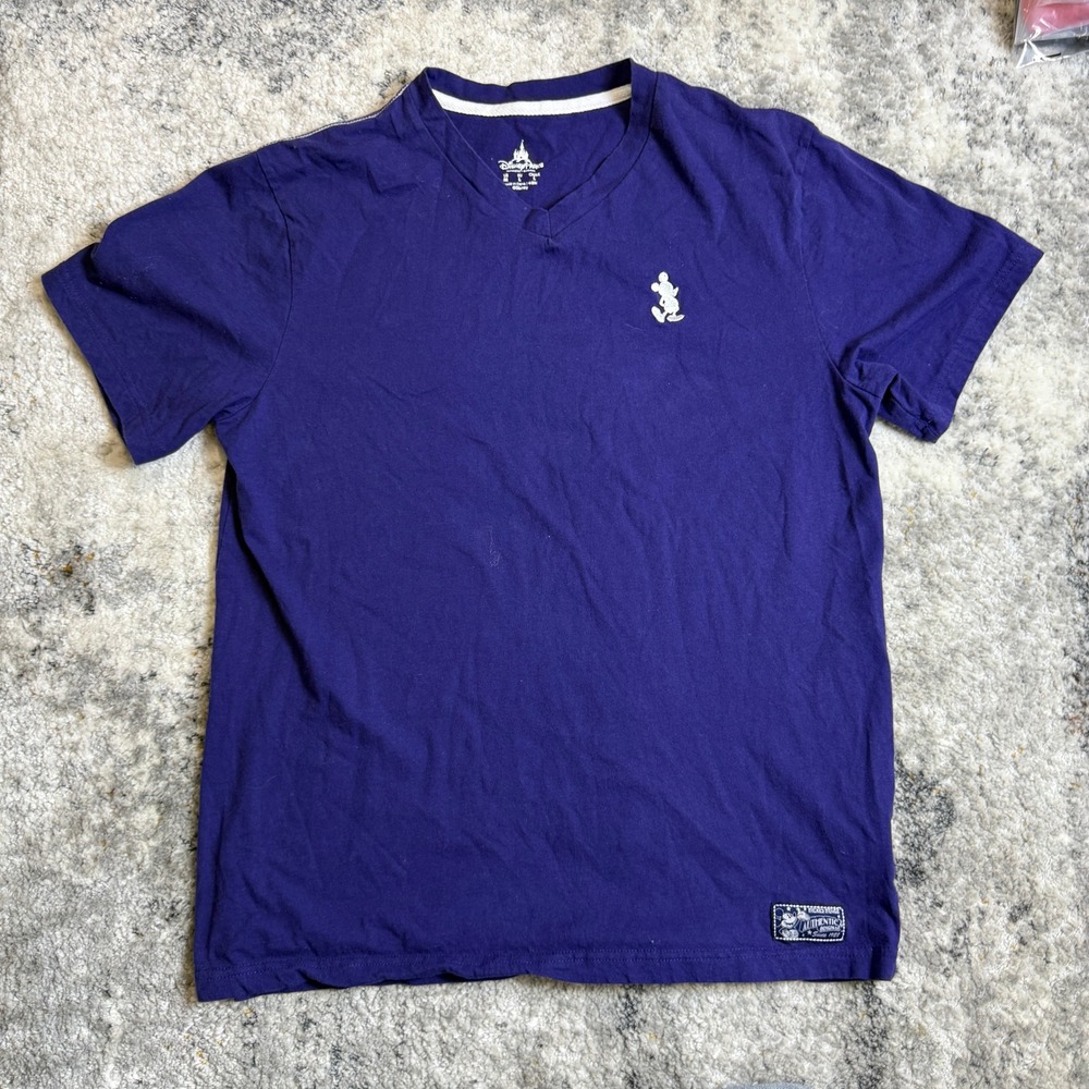 Disney Parks Mickey Mouse Mens V-Neck T-Shirt Purple Short Sleeve Medium
